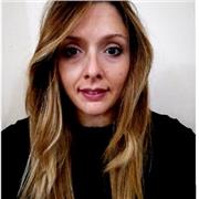 Laureata in Chimica e Tecnologia Farmaceutiche e insegnante di Chimica offre lezioni e ripetizioni in Chimica e Scienze